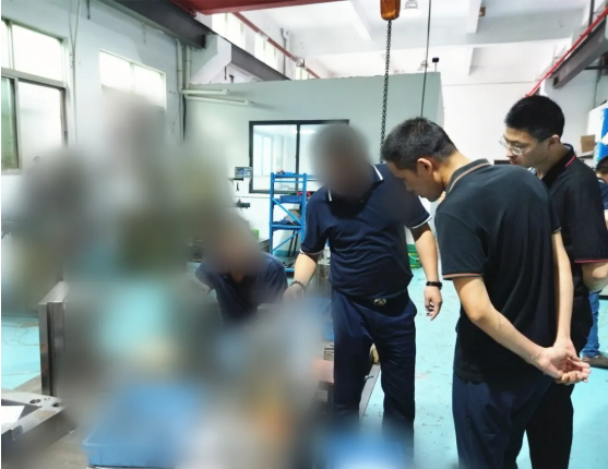 以技術(shù)和品質(zhì)掀起消費(fèi)熱潮！江蘇某地方政府成功對接考察3C兒童益智玩具生產(chǎn)投資選址項(xiàng)目企業(yè)