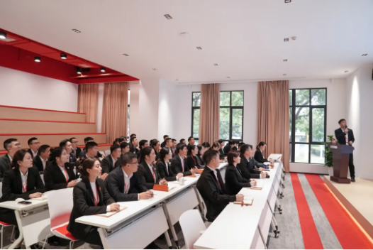 再創(chuàng)歷史新高！10月中旬，集團(tuán)成功通過(guò)49個(gè)優(yōu)質(zhì)投資選址項(xiàng)目