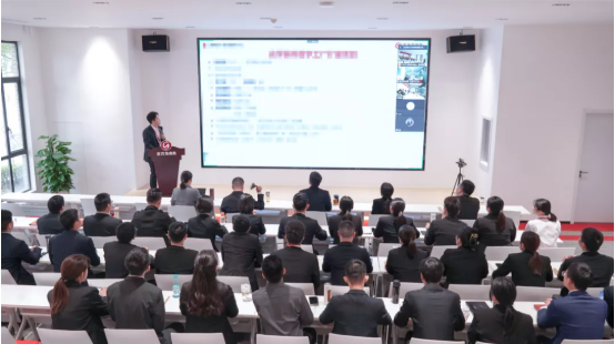 加大開發(fā)力度，迎接進博會！10月下旬，集團成功通過38個優(yōu)質(zhì)投資選址項目