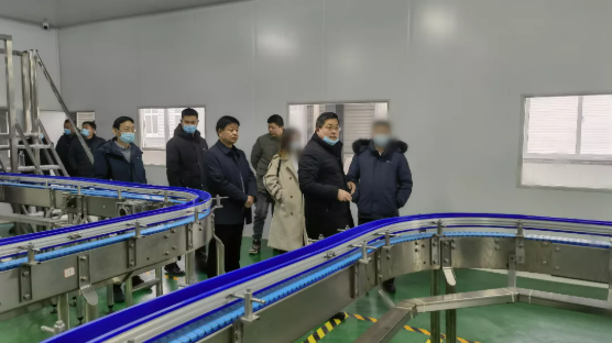 喜訊頻傳！僅14天，集團(tuán)助推河南某地方政府與品牌快消飲品擴(kuò)建投資選址項(xiàng)目方成功簽訂投資協(xié)議
