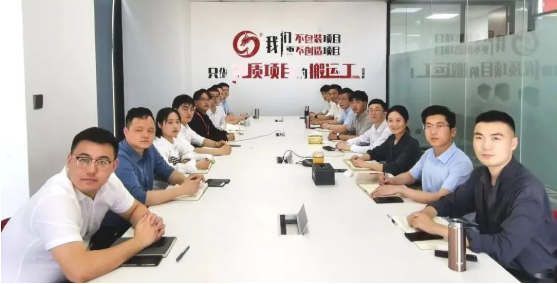 戰(zhàn)“疫”不松懈，開發(fā)不停歇！4月中旬，集團(tuán)成功通過(guò)51個(gè)優(yōu)質(zhì)投資選址項(xiàng)目