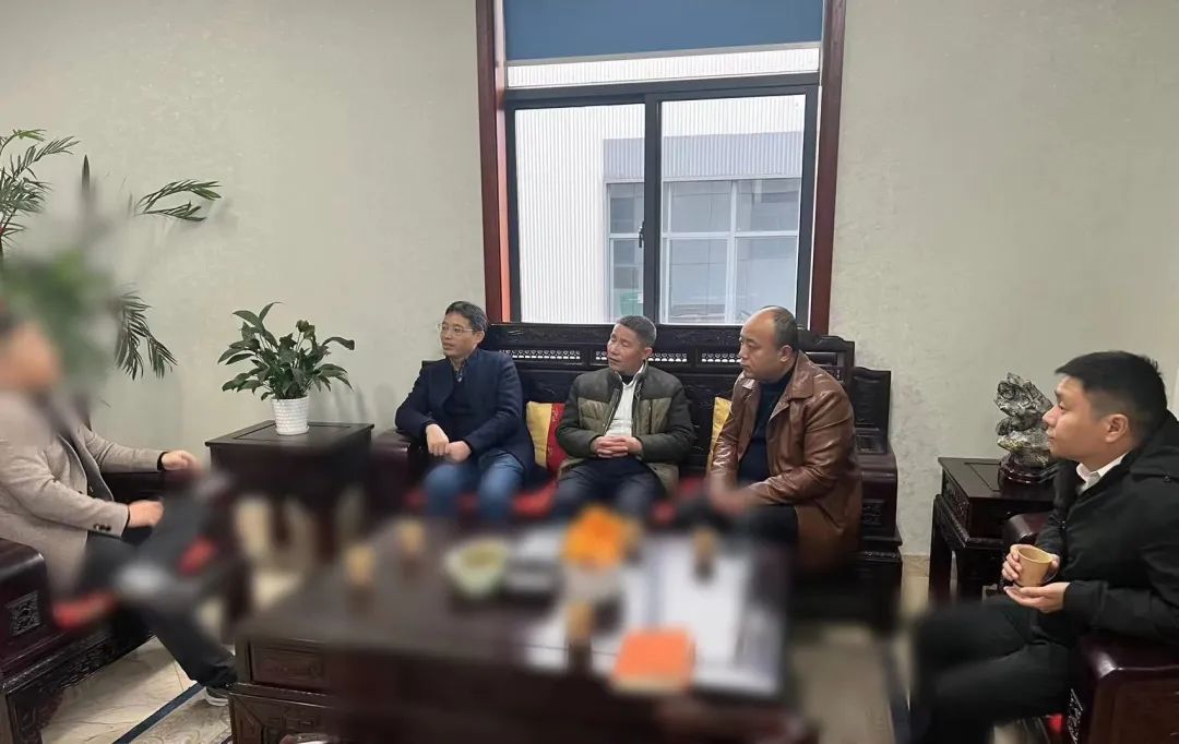 年產(chǎn)值10億！浙江某地方政府赴高檔庭院裝飾配件擴建投資選址項目企業(yè)考察調(diào)研