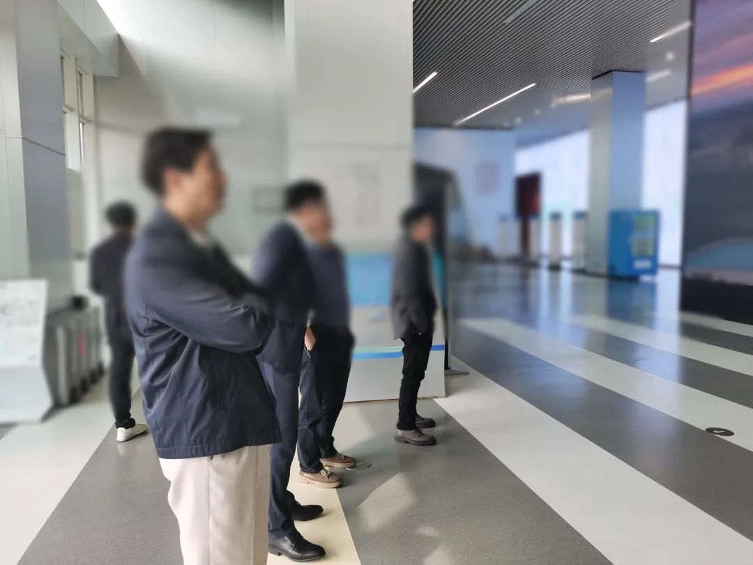 東風汽車、東山精密等企業(yè)合作伙伴！新能源固態(tài)電池擴建投資選址項目方反向考察浙江某地方政府