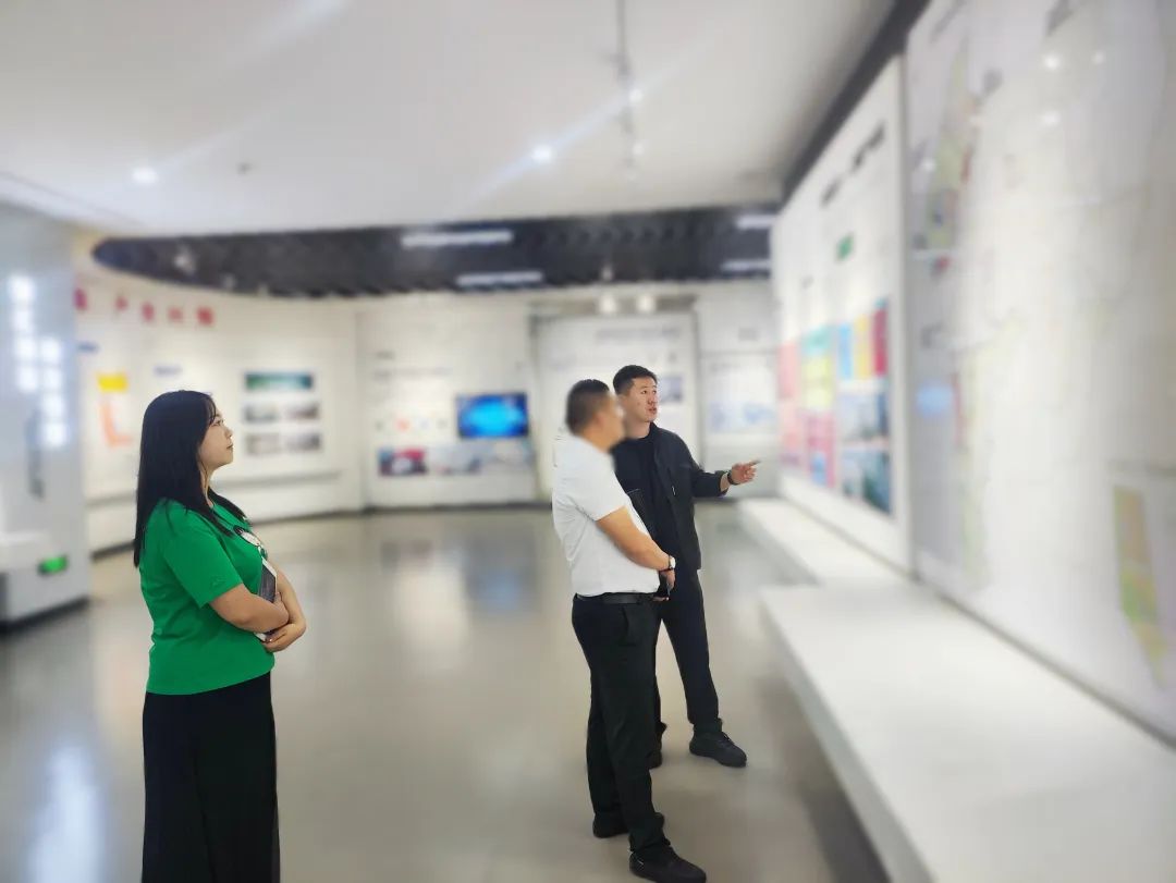 年產(chǎn)值8-10億！業(yè)務(wù)遍布180多個國家和地區(qū)！3C數(shù)碼智能制造生產(chǎn)擴(kuò)建投資選址項目方反向考察新疆某地方政府