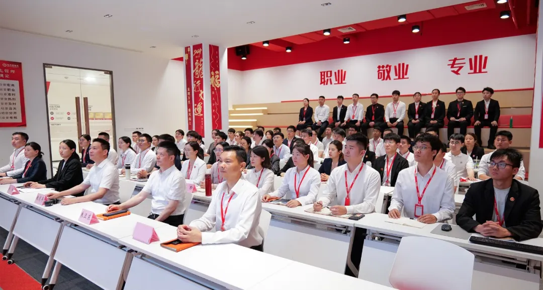 沖刺奔跑二季度，實現(xiàn)上半年招商新突破！6月上旬，集團(tuán)共41個優(yōu)質(zhì)投資選址項目通過評估