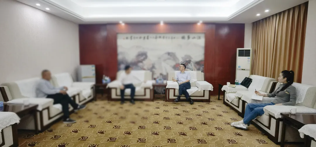 24小時完成雙向考察，東方龍商務服務效率再獲政企點贊！新能源鋰電池生產(chǎn)擴建投資選址項目方反向考察江西某地方政府